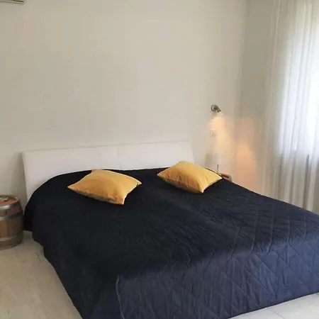 1-bedroom 펜션 로카르노